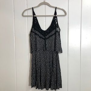 Ecote Flowy Geo Dress